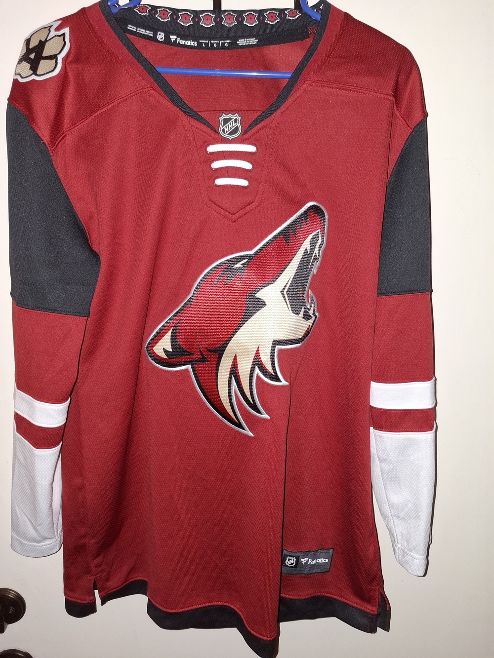 Fanatics Arizona Coyotes NHL Hockey Jersey Red/Black/White Officially Licensed
